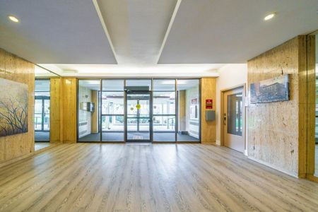 Bentley Apartments - 1 Bedroom - Photo 5