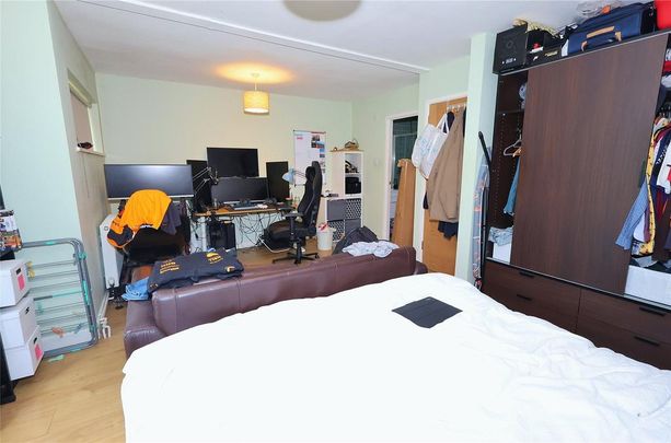 1 bedroom house of multiple occupation to rent - Photo 1