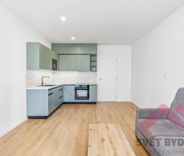 Pronájem bytu 1+kk 37 m2 - Fotografie 6