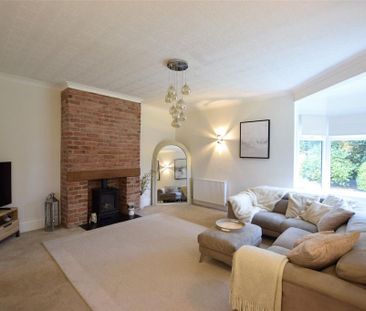 4 bedroom detached house to rent - Photo 1