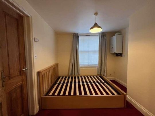 Sun Street, Waltham Abbey, EN9 - Photo 1