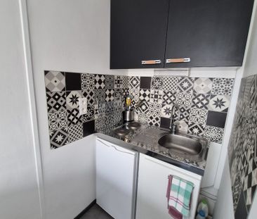 Location Appartement 1 pièce 19m² LILLE 59000 - Photo 6