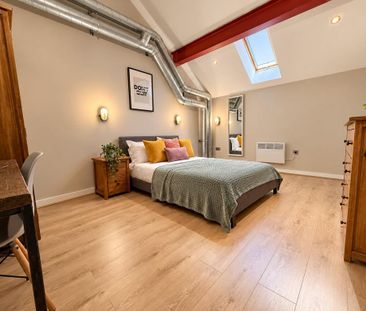 6 bedroom house to rent - Photo 3