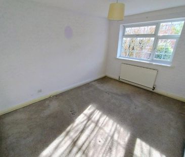 2 bedroom ground floor flat to rent - Photo 5