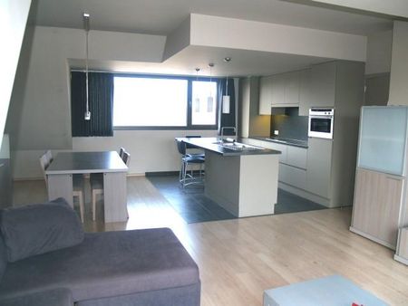 Modern appartement met 2 slaapkamers - Photo 2