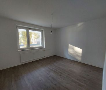 Wir renovieren für Sie - Schöne 2-Zimmer-Wohnung - "Freie Scholle eG" - Photo 6