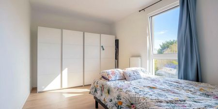 Appartement te huur in Tournai voor € 800 met 1 slaapkamer - Photo 4