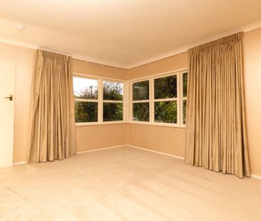 St Heliers Three Bedroom Top Location - Photo 2