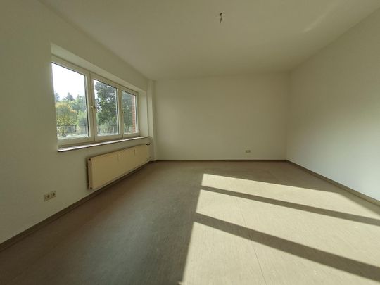 Helle 2-Zimmer-Wohnung in der Bernadisstr.18 - Photo 1