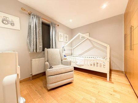 3 bedroom semi-detached house to rent - Photo 2