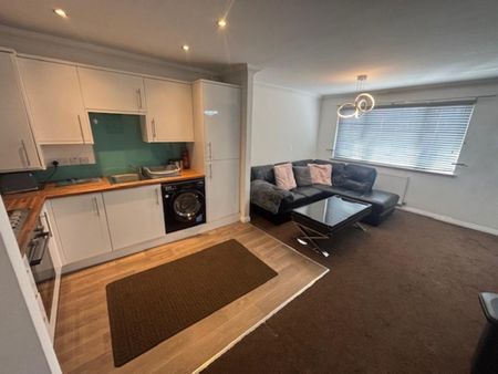 2 bedroom apartment to rent - Photo 2