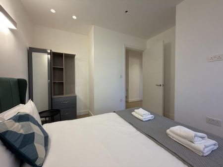 2 bedroom ground floor flat to rent - Photo 3