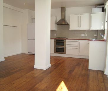 2 bedroom terraced house to rent - Photo 6