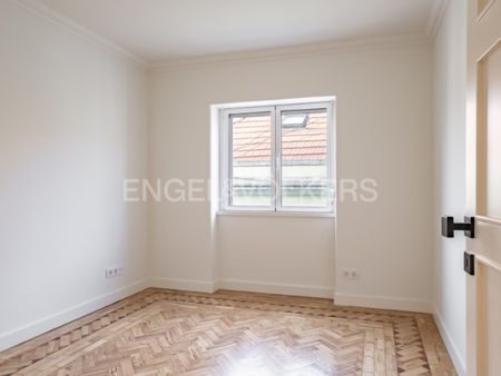 Apartamento T4 em Lisboa - Photo 2
