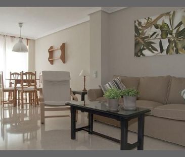 Apartamento de alquiler en Calle de la Curva, 45, Ciudad Jardín - T... - Photo 6