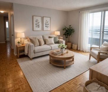 421 West Street, Orillia - Photo 1