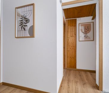Modern room in&nbsp;Navas del Rey - Photo 6