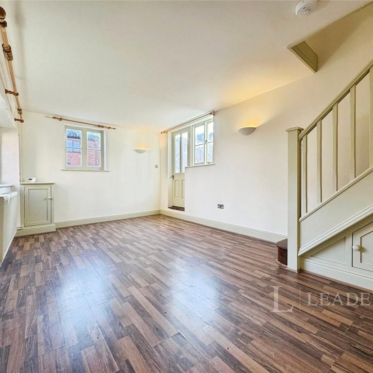 2 bedroom semi-detached house to rent - Photo 1