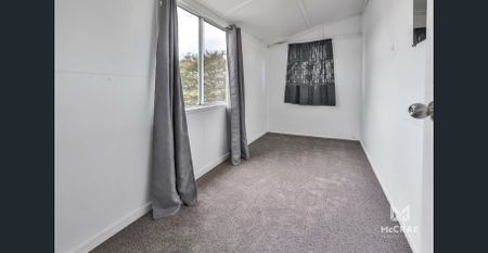 QUEENSLANDER CHARM READY TO GO! $495PW WITH POOL MAINTENANCE. - Photo 5