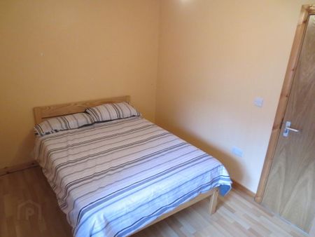 Two Great Apartments, 2a Carmel Street, Queens Quarter, Belfast, BT7 1QE - Photo 5