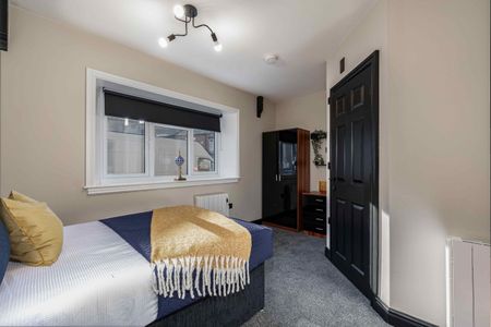 The Old Church, Fife Street, Nuneaton, CV11 5PR - Photo 3