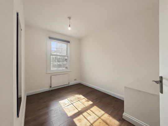 3 Bed Terraced House, Lordship Lane, N17 - Photo 1