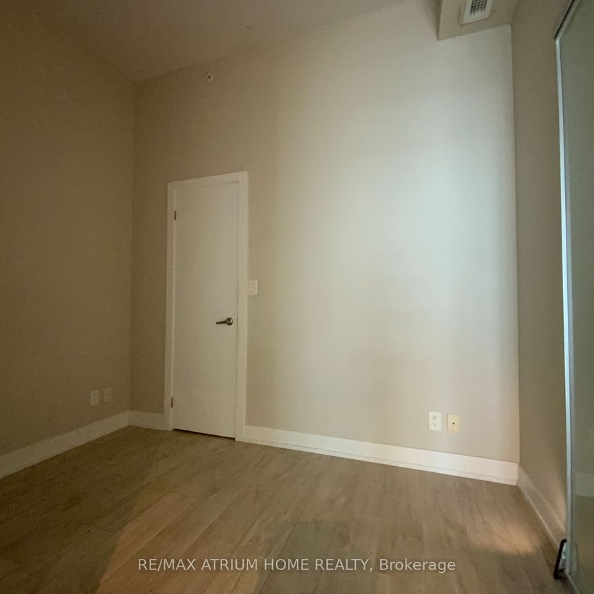 Liv Lofts , #904 - Photo 1