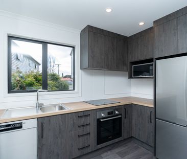 Modern 1-Bedroom Studio Room for Rent in Hamilton East – $280/week ... - Photo 2