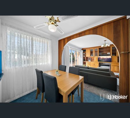 30 Charles Street, Queanbeyan, NSW 2620 - Photo 3