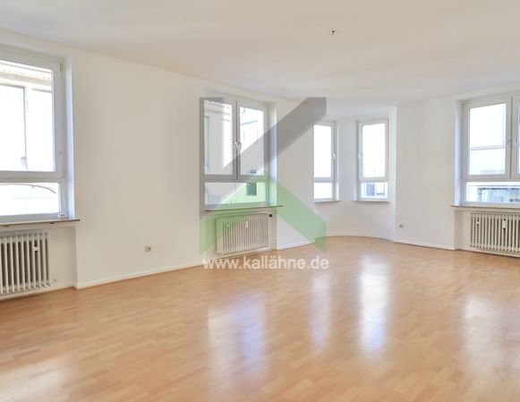 Iserlohn: Große Wohnung in direkter Innenstadtlage! - Foto 1