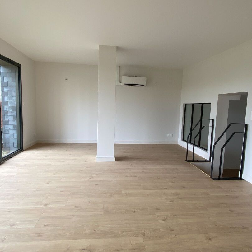 Location Appartement 4 pièces 126m² - Photo 1