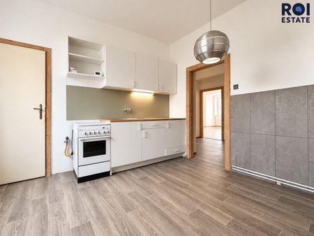 Pronájem bytu 3+1 91 m² - Photo 4