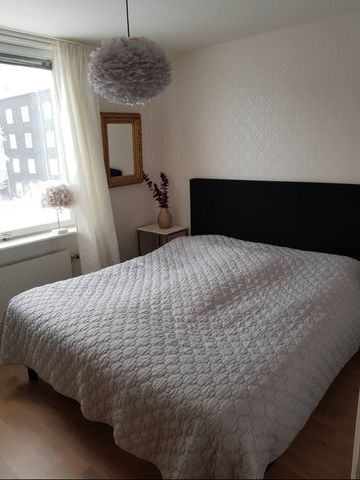 Sandfjärdsgatan, Årsta - Foto 2