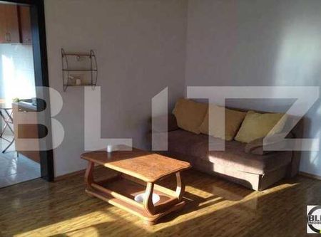 1 camera, 34 mp, mobilat modern, balcon, imobil nou, zona strazii Teodor Mihali! - Photo 2