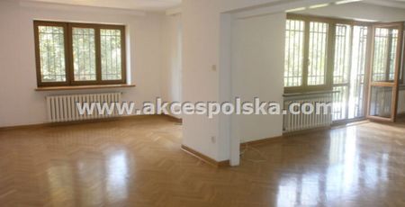 Dom na wynajem - Zdjęcie 2