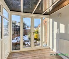 2 BEDROOM House - Mid Terrace - Photo 2