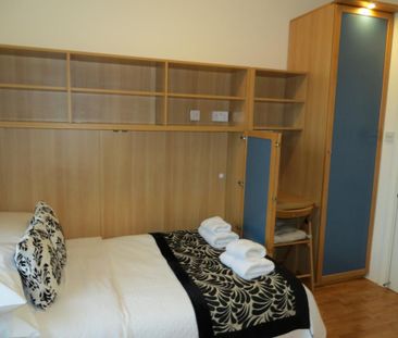 Studio to rent - Photo 6