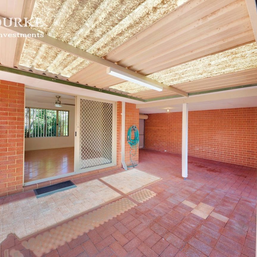 3 Bedroom Villa - Indoor/Outdoor Flow - Photo 1