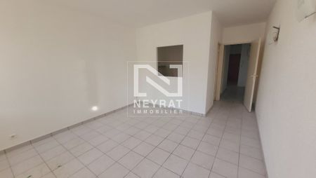 Location Appartement 2 pièces 39m² CHALON SUR SAONE 71100 - Photo 5