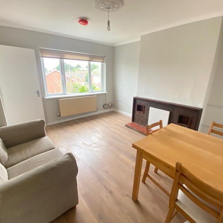 96 Stream Street, Downpatrick, BT30 6DF - Photo 1