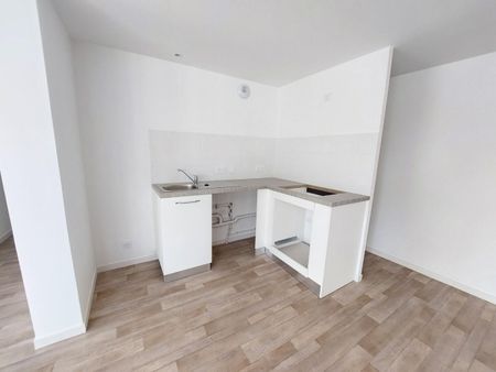 location Appartement T4 DE 98.8m² À BORDEAUX - Photo 5