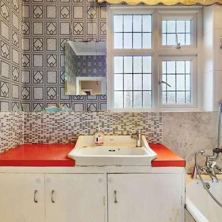 Greystone Gardens, Harrow, HA3 - Photo 1