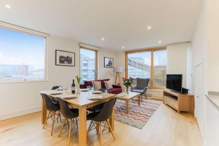 2 bedroom flat to rent - Photo 3