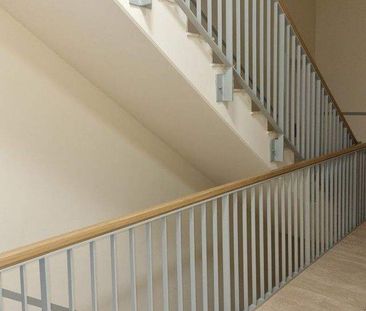 Wohntraum am Neumarkt! Exklusiv und modern - etwas ganz Besonderes! - Photo 2