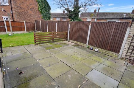 3 bedroom townhouse to rent - Photo 4