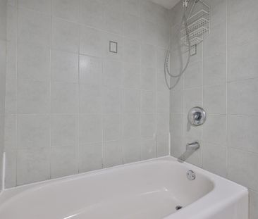 For Lease - 178 Royal Orchard (Basement) Boulevard Unit# Basement, ... - Photo 5