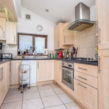 Cavendish Road, SW12 0PQ, London - Photo 3