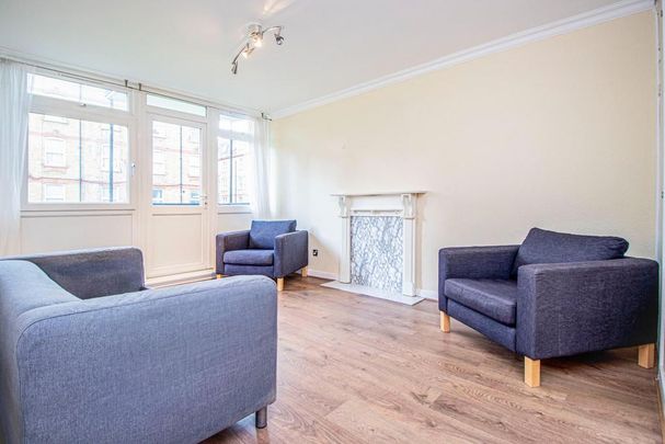 1 bedroom flat to rent - Photo 1