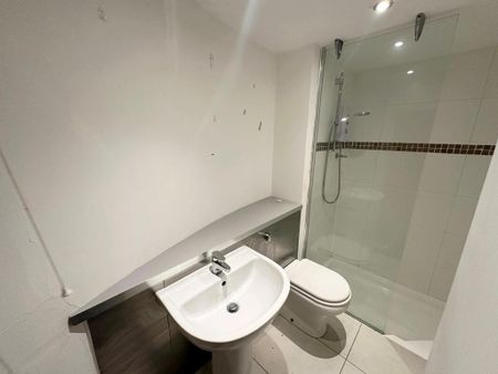 2 bedroom flat to rent - Photo 4