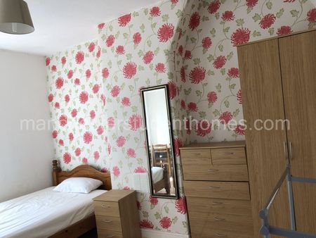 Maine Road, Manchester, M14 7WQ - Photo 4